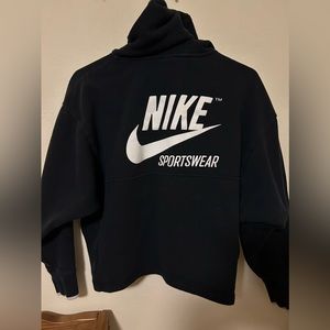 Nike pullover crop hoodie